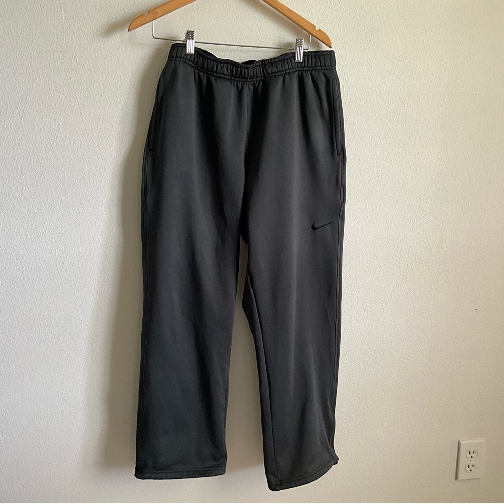 Nike Men's Charcoal Joggers Sweats Sweatpants Fleece Therma Fit L